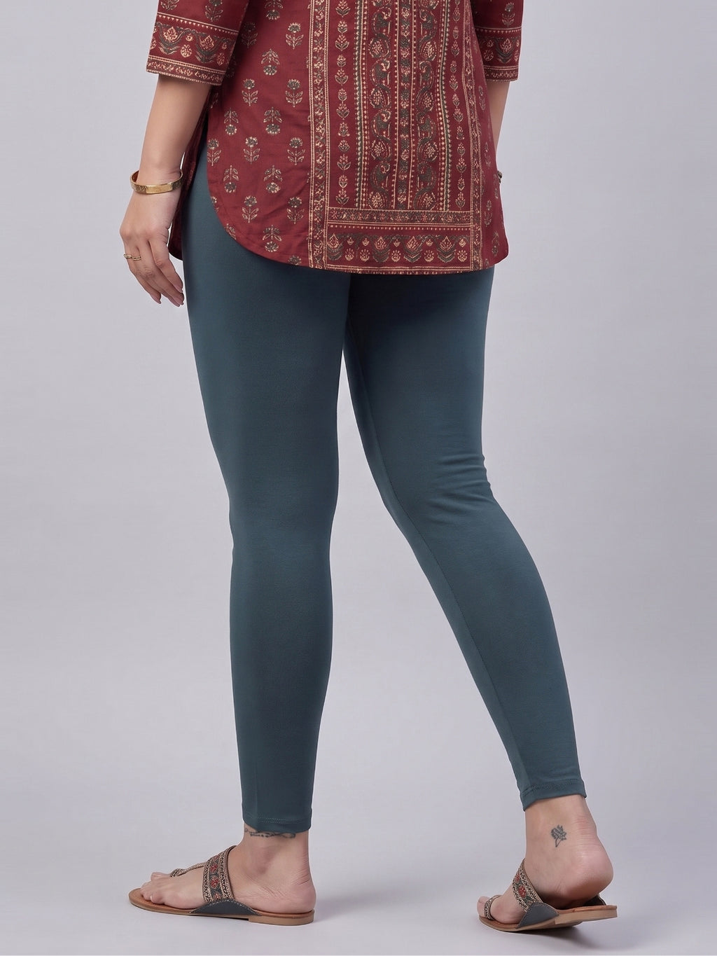 Glide Ankle Length Leggings